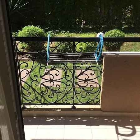 Dawn Park Deluxe Lägenhet Slăntjev Brjag