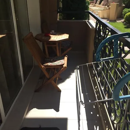 Dawn Park Deluxe Lägenhet *